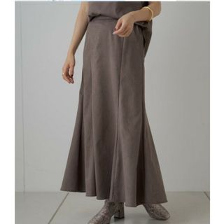 ブラックベージュ新品タグ付　Loungedress 幾何スカート