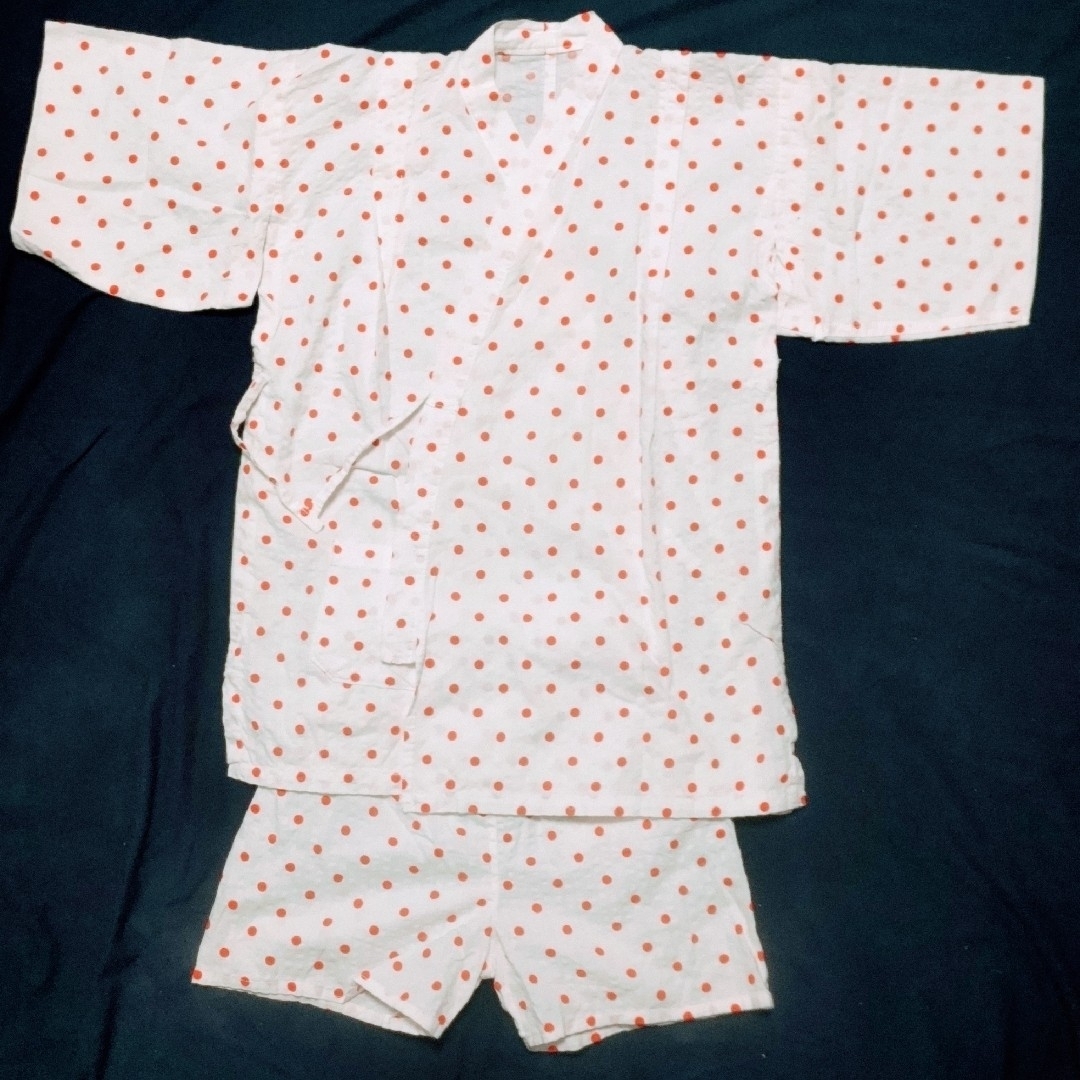 子ども　甚平  女の子 キッズ/ベビー/マタニティのキッズ服女の子用(90cm~)(甚平/浴衣)の商品写真