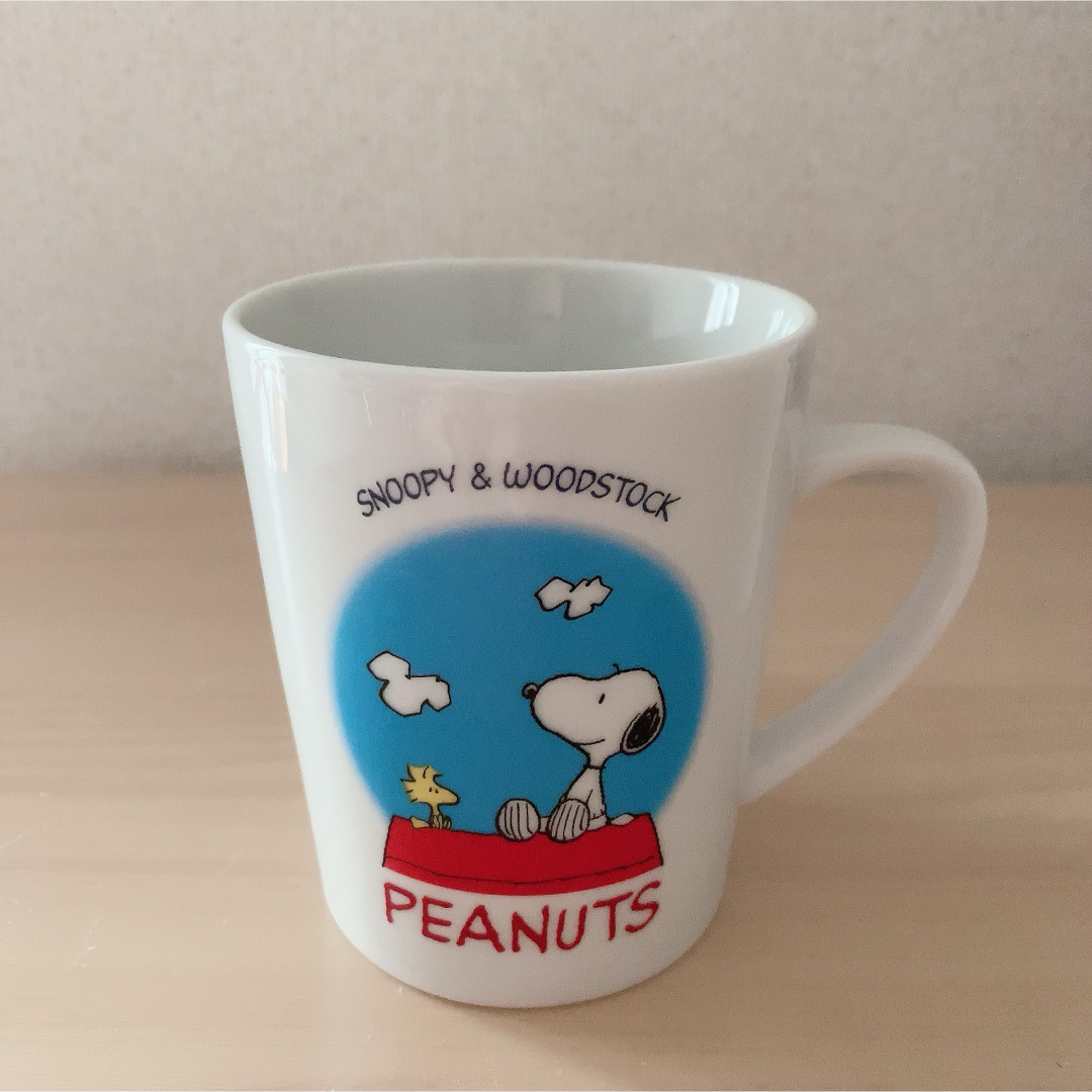 SNOOPY(スヌーピー)の未使用品　スヌーピー　コップ　2個セット インテリア/住まい/日用品のキッチン/食器(グラス/カップ)の商品写真