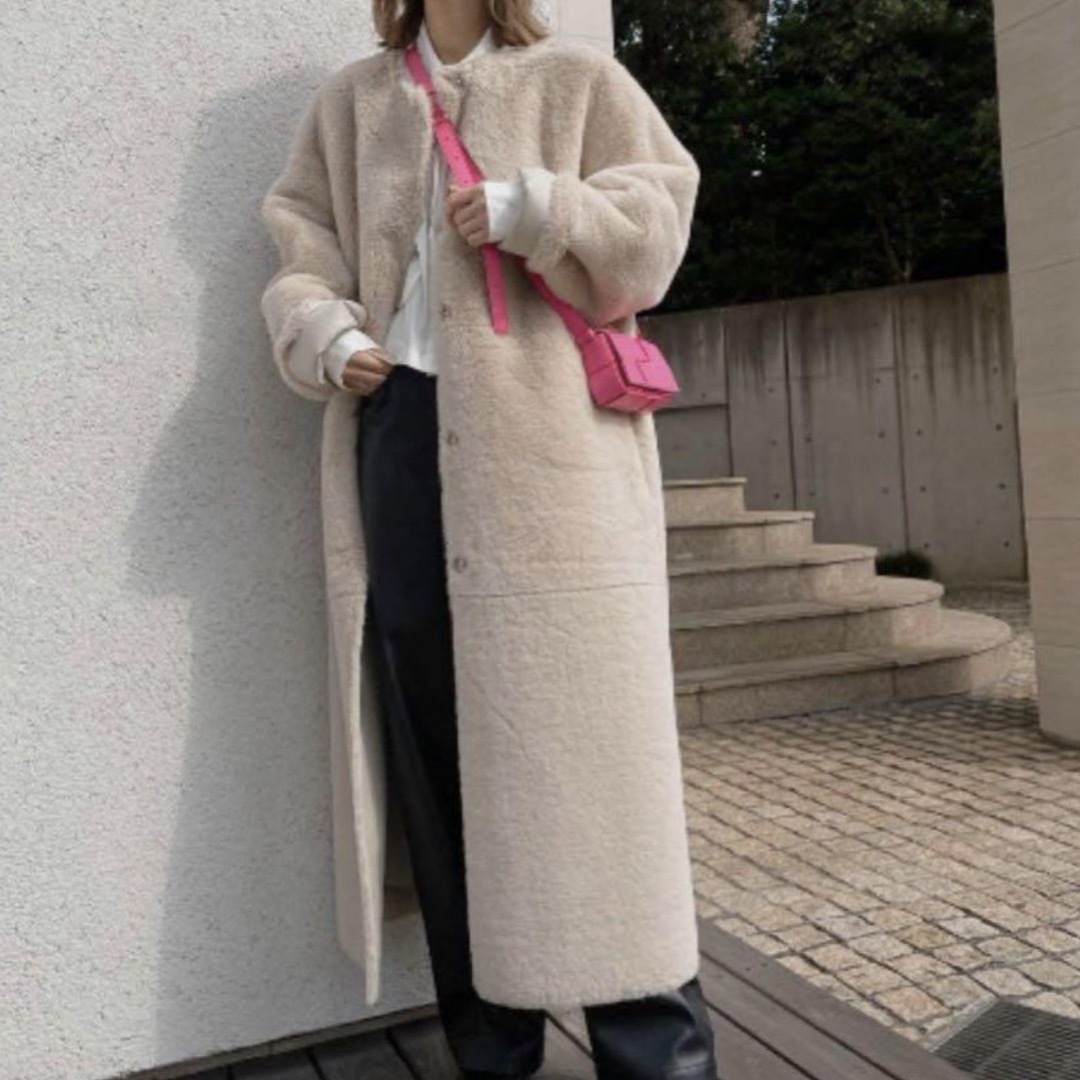 Ameri VINTAGE(アメリヴィンテージ)のMANY WAY FAKE BOA COAT レディースのジャケット/アウター(ムートンコート)の商品写真