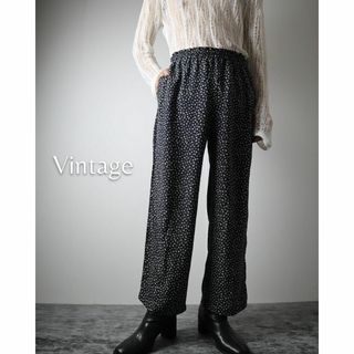 ヴィンテージ(VINTAGE)の【vintage】フラワー 小花柄 ワイド バギー イージーパンツ  濃紺(スラックス)