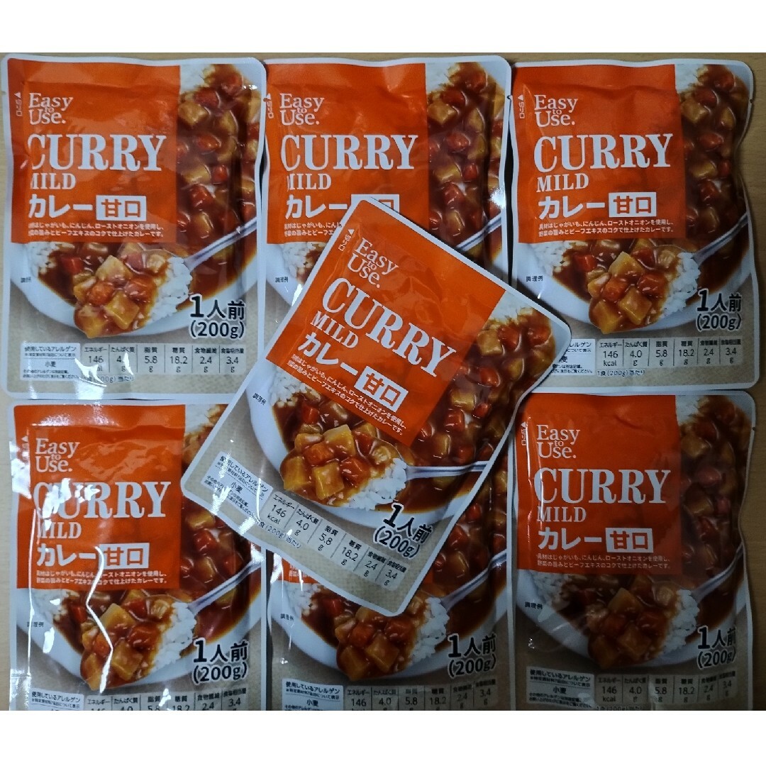 レトルトカレー　甘口　７袋 食品/飲料/酒の加工食品(レトルト食品)の商品写真