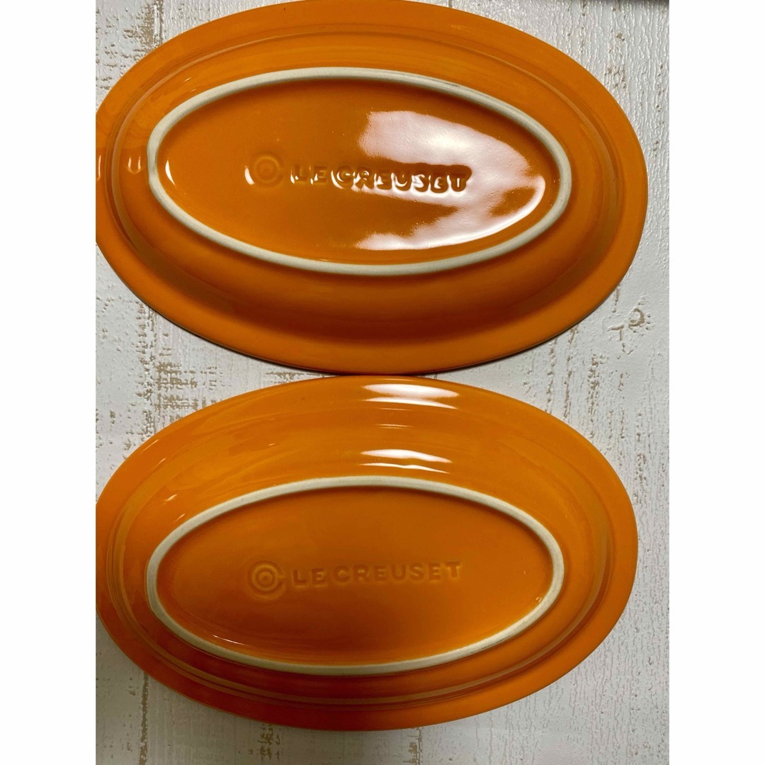 LE CREUSET(ルクルーゼ)のLE CREUSET ル・クルーゼ  オーバルプレート 20cm  2枚 インテリア/住まい/日用品のキッチン/食器(食器)の商品写真