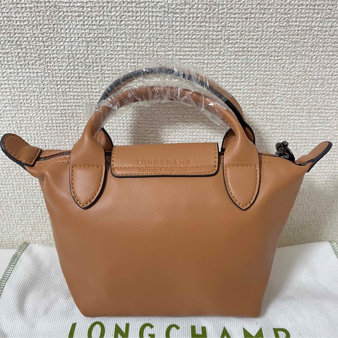 LONGCHAMP(ロンシャン)の【新品】ロンシャン ルプリアージュキュイールXSレザー最新色ブラウン レディースのバッグ(ショルダーバッグ)の商品写真