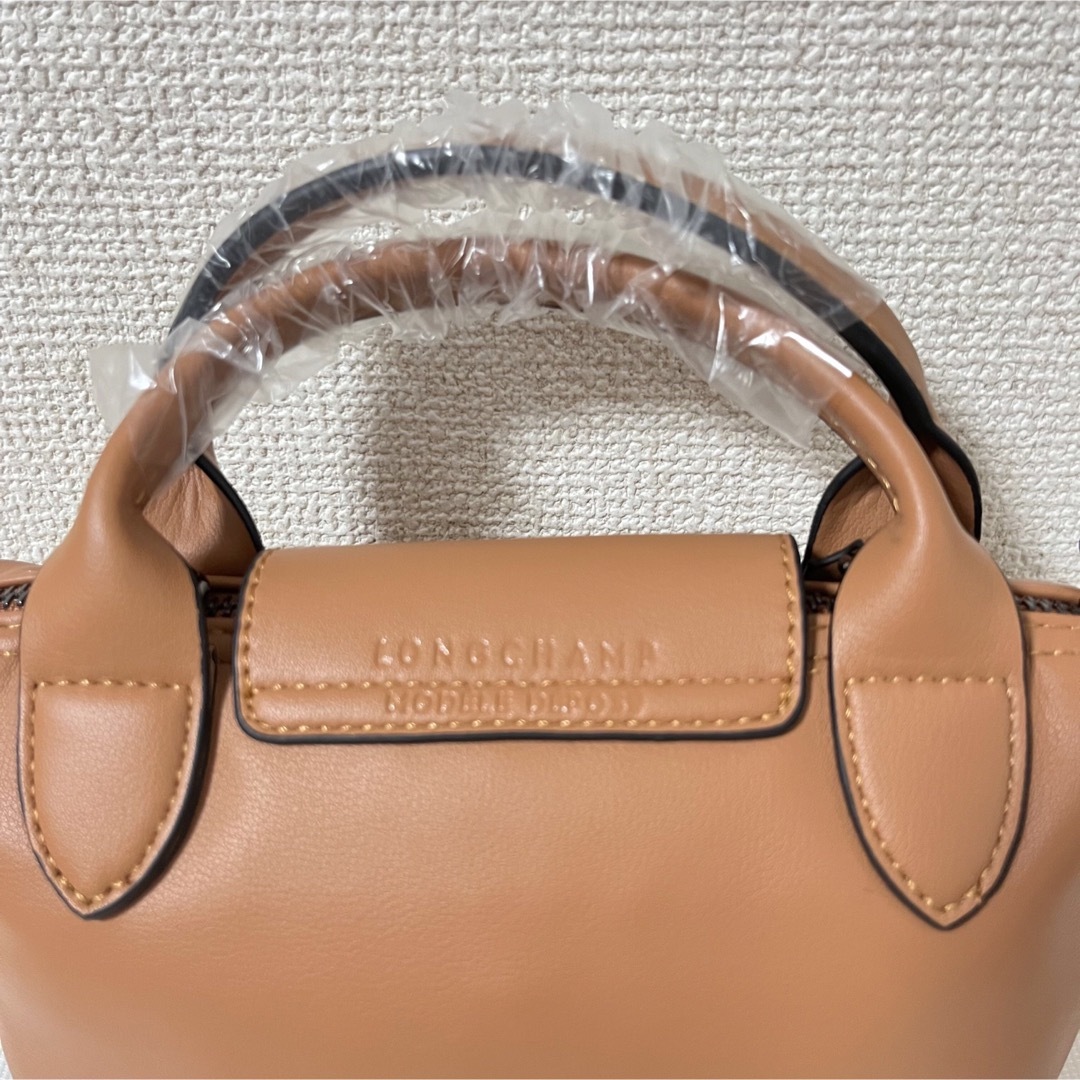 LONGCHAMP(ロンシャン)の【新品】ロンシャン ルプリアージュキュイールXSレザー最新色ブラウン レディースのバッグ(ショルダーバッグ)の商品写真