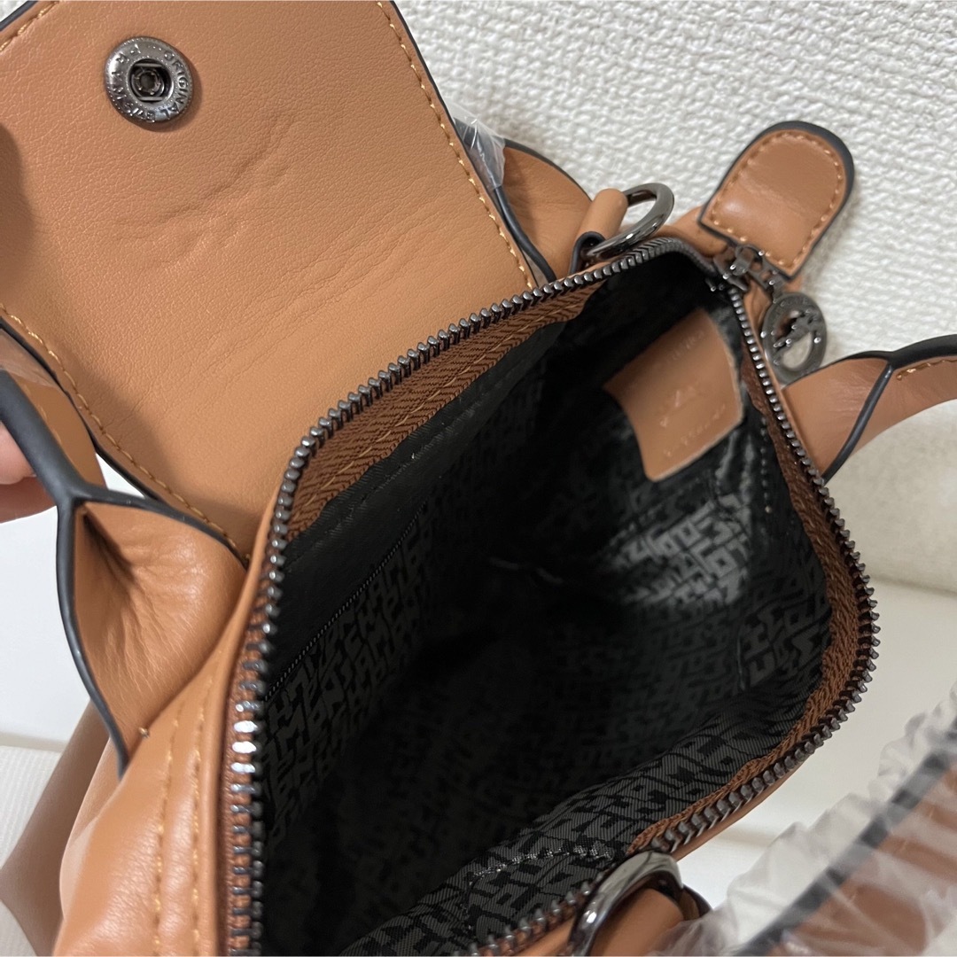 LONGCHAMP(ロンシャン)の【新品】ロンシャン ルプリアージュキュイールXSレザー最新色ブラウン レディースのバッグ(ショルダーバッグ)の商品写真