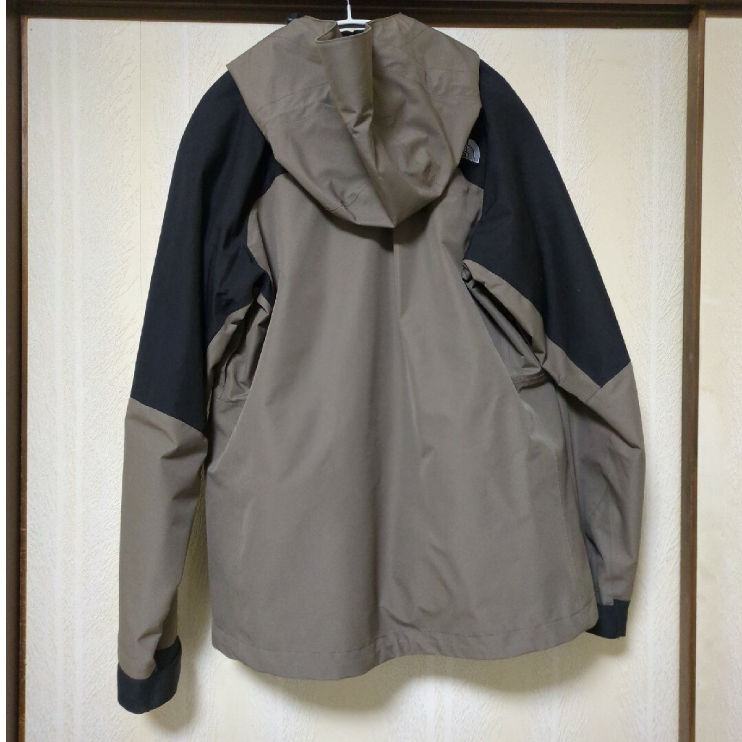 THE NORTH FACE(ザノースフェイス)のTHE NORTH FACE マウンテンジャケット XL 61540 レディースのジャケット/アウター(ナイロンジャケット)の商品写真