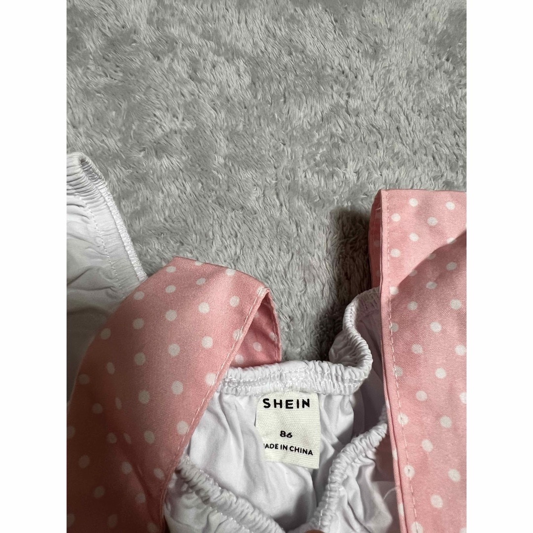 SHEIN(シーイン)の女の子セットアップ　86サイズ キッズ/ベビー/マタニティのベビー服(~85cm)(シャツ/カットソー)の商品写真