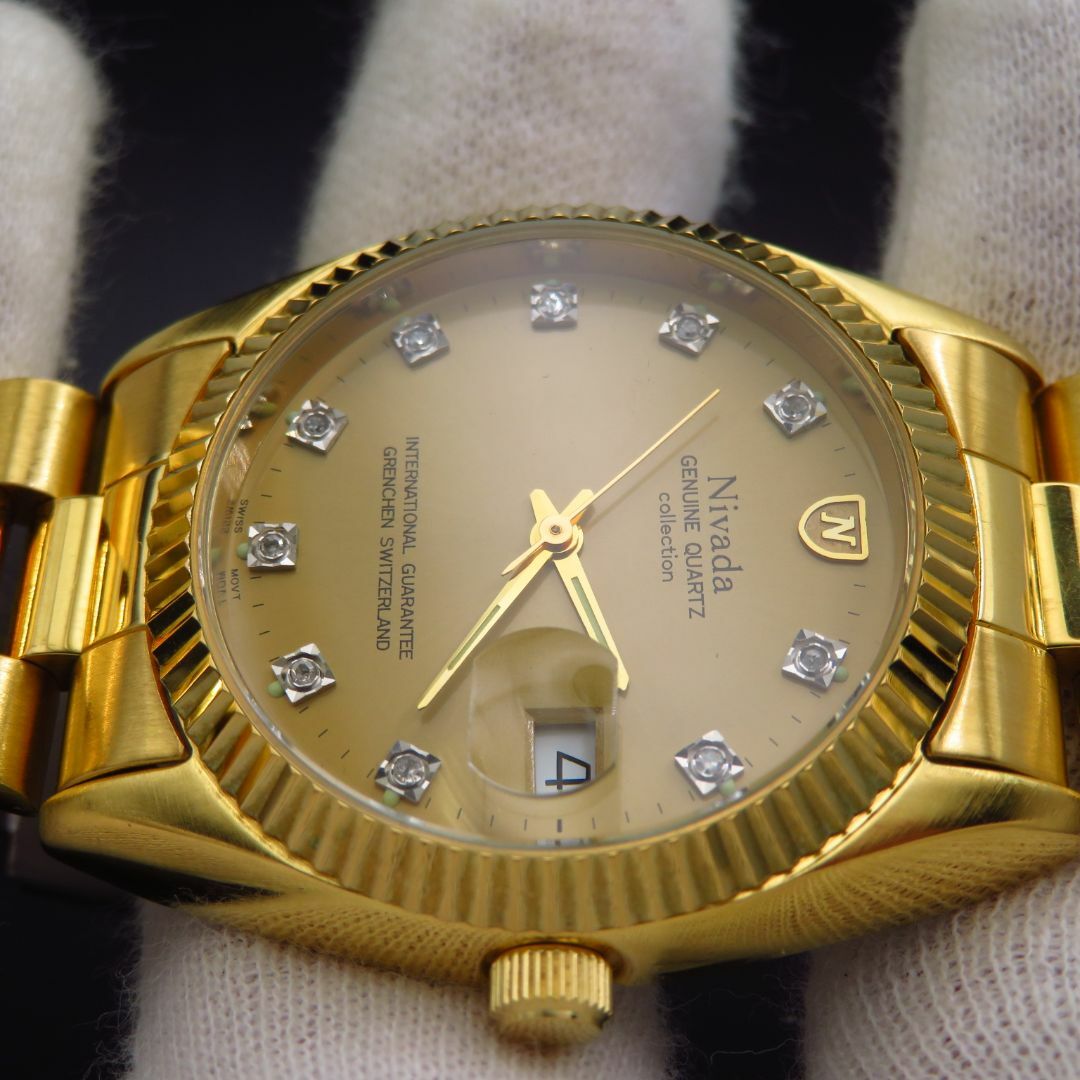 Nivada GENUINE QUARTZ 腕時計 デイト 10Pダイアモンド メンズの時計(腕時計(アナログ))の商品写真