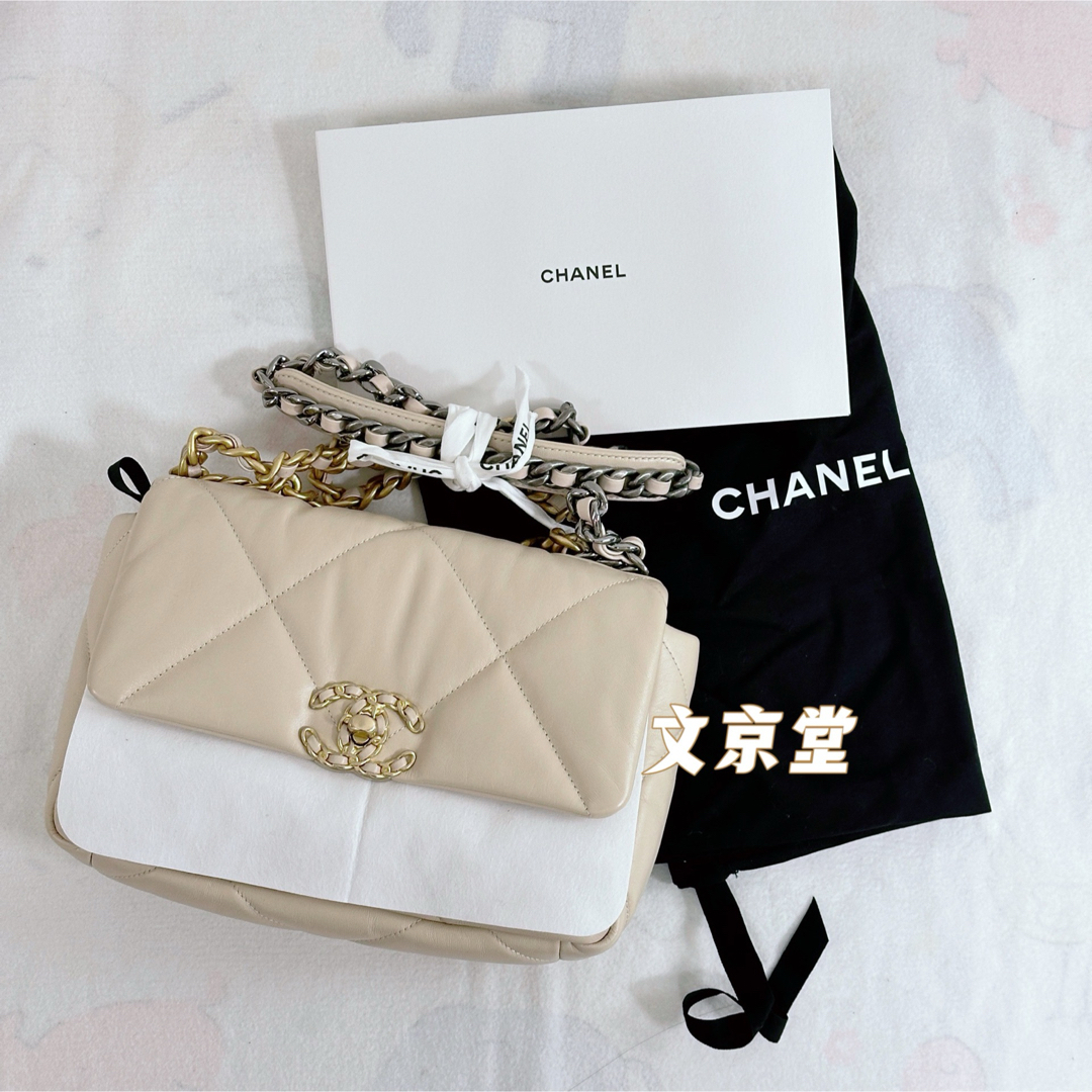 CHANEL - CHANEL シャネル 19 バッグ スモール 2WAYバッグの通販 CHANEL - CHANEL シャネル 19 バッグ スモール 2WAYバッグの通販