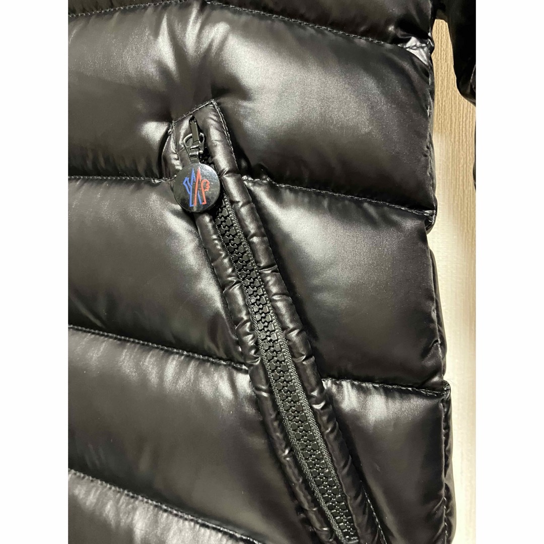 MONCLER(モンクレール)のMONCLER MOKA ブラック ロングダウンコート　モンクレール レディースのジャケット/アウター(ダウンコート)の商品写真