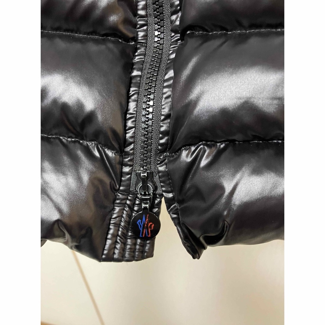 MONCLER(モンクレール)のMONCLER MOKA ブラック ロングダウンコート　モンクレール レディースのジャケット/アウター(ダウンコート)の商品写真