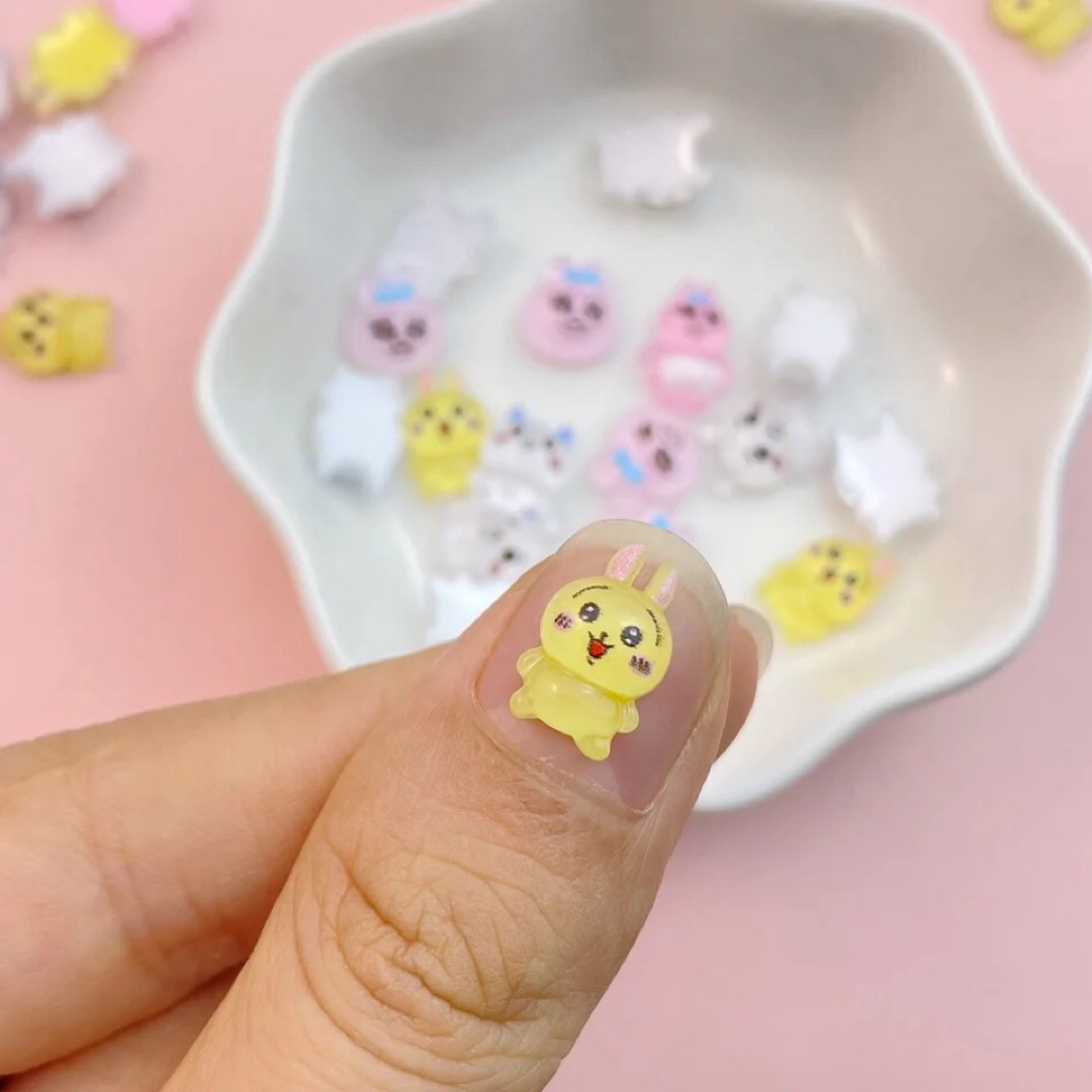 ちいかわ(チイカワ)の★ネイルパーツ★ ちいかわ うさぎ 10pcs コスメ/美容のネイル(デコパーツ)の商品写真