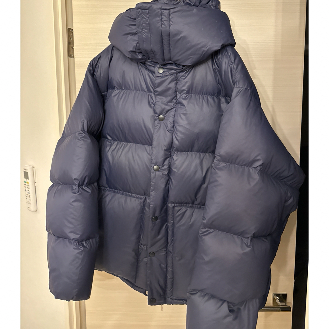 COMOLI(コモリ)のFreshService "CORPORATE DOWN JACKET" メンズのジャケット/アウター(ダウンジャケット)の商品写真