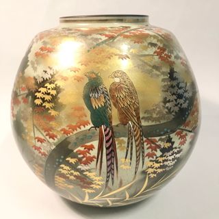 クタニセイヨウ(九谷青窯)の【美品】九谷焼　花瓶　花器　玉竜造　骨董　九谷玉竜　九谷窯脇　木箱入り(花瓶)