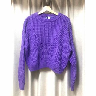 ザラ(ZARA)の新品　H&M  ニット　セーター(ニット/セーター)