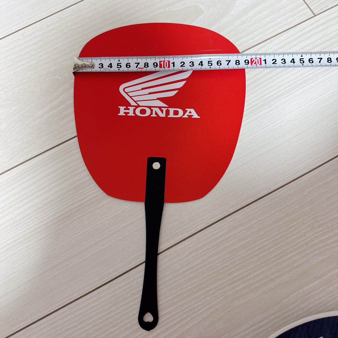 ホンダ(ホンダ)の【HONDA】マレーシアセパンサーキットうちわ【MotoGP】 自動車/バイクのバイク(装備/装具)の商品写真