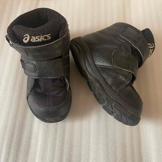 スクスク(SUKUSUKU（asics）)のasics スクスク　スニーカー　ブラック16cm(スニーカー)