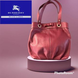 バーバリー(BURBERRY)のバーバリーブルーレーベル トートバッグ　レザー ノバチェック　リボン　金具ロゴ(トートバッグ)