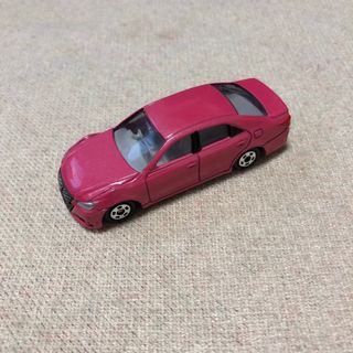 タカラトミー(Takara Tomy)のトミカ＊クラウン＊アスリート＊ショッキングピンク＊TOYOTA(ミニカー)