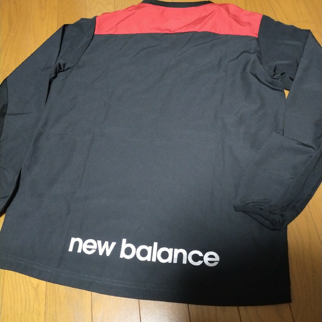 New Balance(ニューバランス)の程度抜群 New Balance 機能性  ピステ サラサラ トレーニングウェア スポーツ/アウトドアのサッカー/フットサル(ウェア)の商品写真