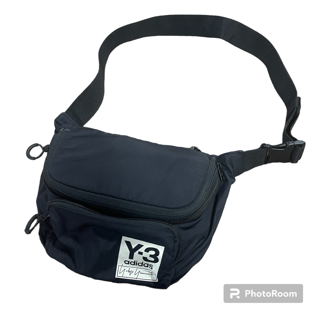 Y-3(ワイスリー)の【入手困難】Y-3  ヨウジヤマモト　リュック　ボディバッグ　2way  黒 メンズのバッグ(バッグパック/リュック)の商品写真