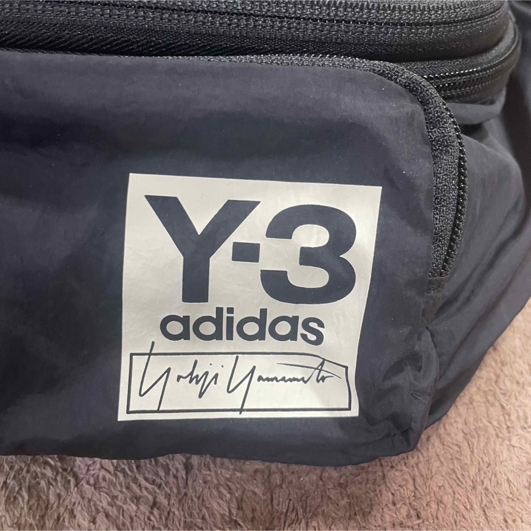 Y-3(ワイスリー)の【入手困難】Y-3  ヨウジヤマモト　リュック　ボディバッグ　2way  黒 メンズのバッグ(バッグパック/リュック)の商品写真