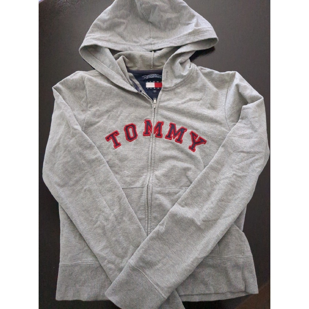 TOMMY JEANS(トミージーンズ)のtommy jeans トミージーンズ (XS) パーカー フロントロゴ レディースのトップス(パーカー)の商品写真