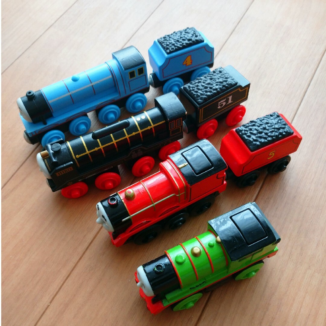 THOMAS(トーマス)のトーマス  セット 木製 電車 電動 キッズ/ベビー/マタニティのおもちゃ(電車のおもちゃ/車)の商品写真