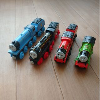 トーマス(THOMAS)のトーマス  セット 木製 電車 電動(電車のおもちゃ/車)