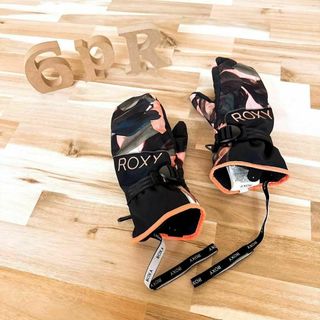 Roxy - 新品 Roxy スノーボード ウェア ジャケット XSサイズの通販 by