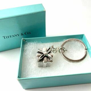 ティファニー(Tiffany & Co.)のティファニー TIFFANY ギフトボックス チャーム(チャーム)