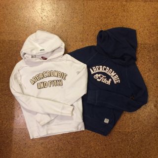 アバクロンビーアンドフィッチ(Abercrombie&Fitch)のAbercrombie&Fitch パーカー2点セット(パーカー)