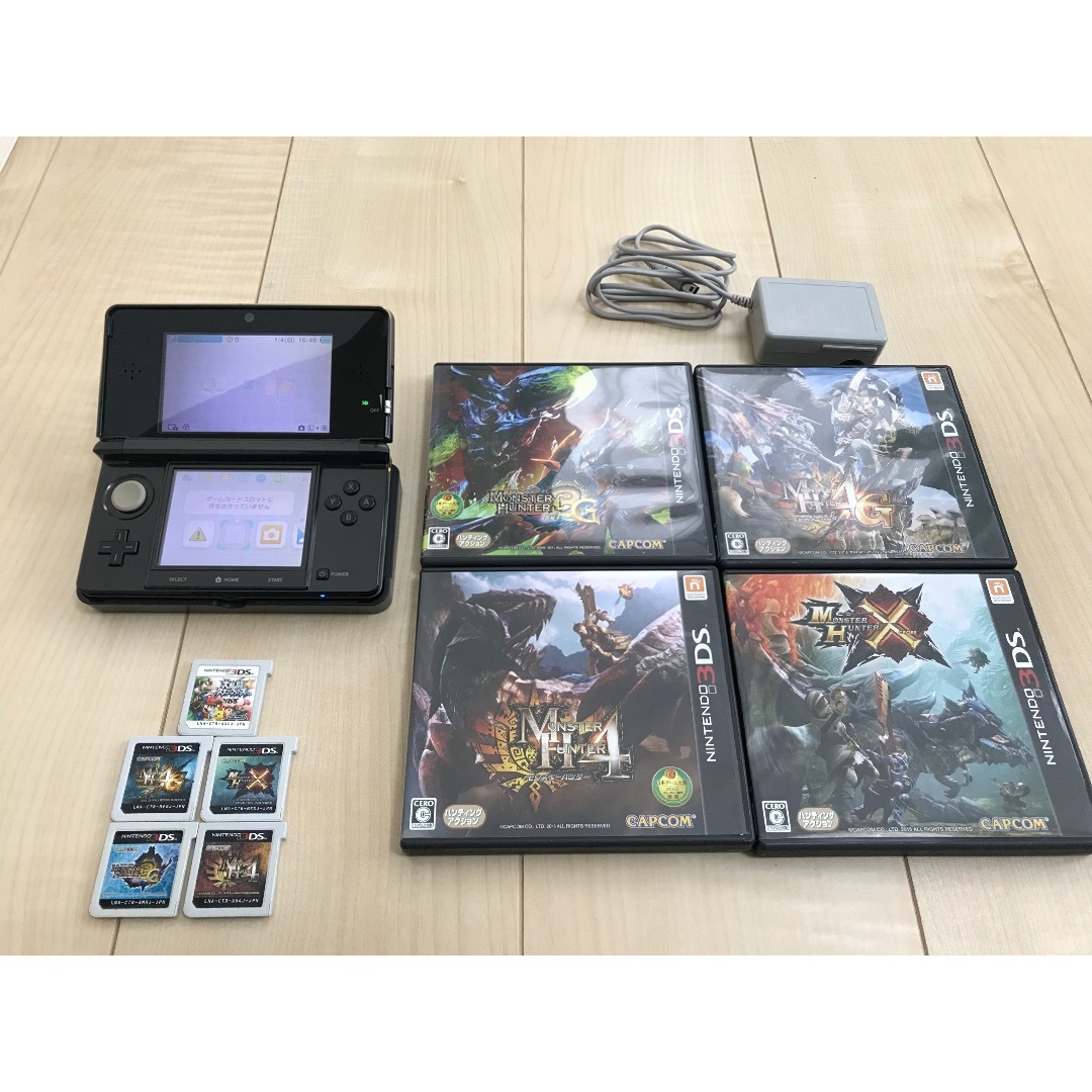 ✨動作確認済・✨箱付 任天堂3ds Nintendo 3ds フレアレッド-