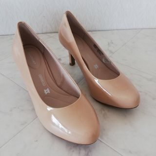 ROCKPORT - 良品!!ROCKPORT 本革エナメルパンプス 22cm