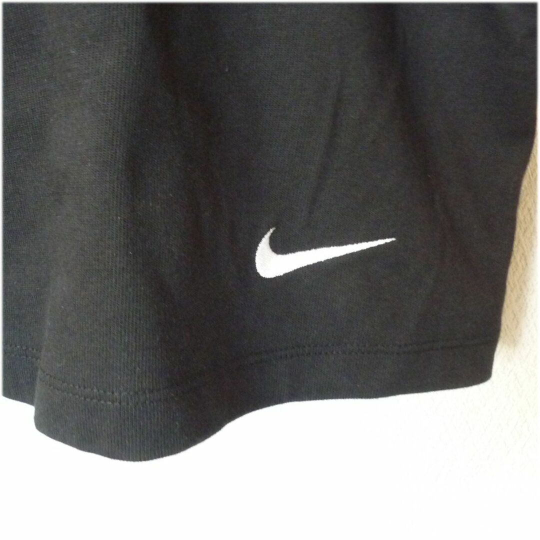 NIKE(ナイキ)の新品(レディースM)ナイキ NIKE 黒ルーズフィットタンクトップ　コットン製 レディースのトップス(タンクトップ)の商品写真