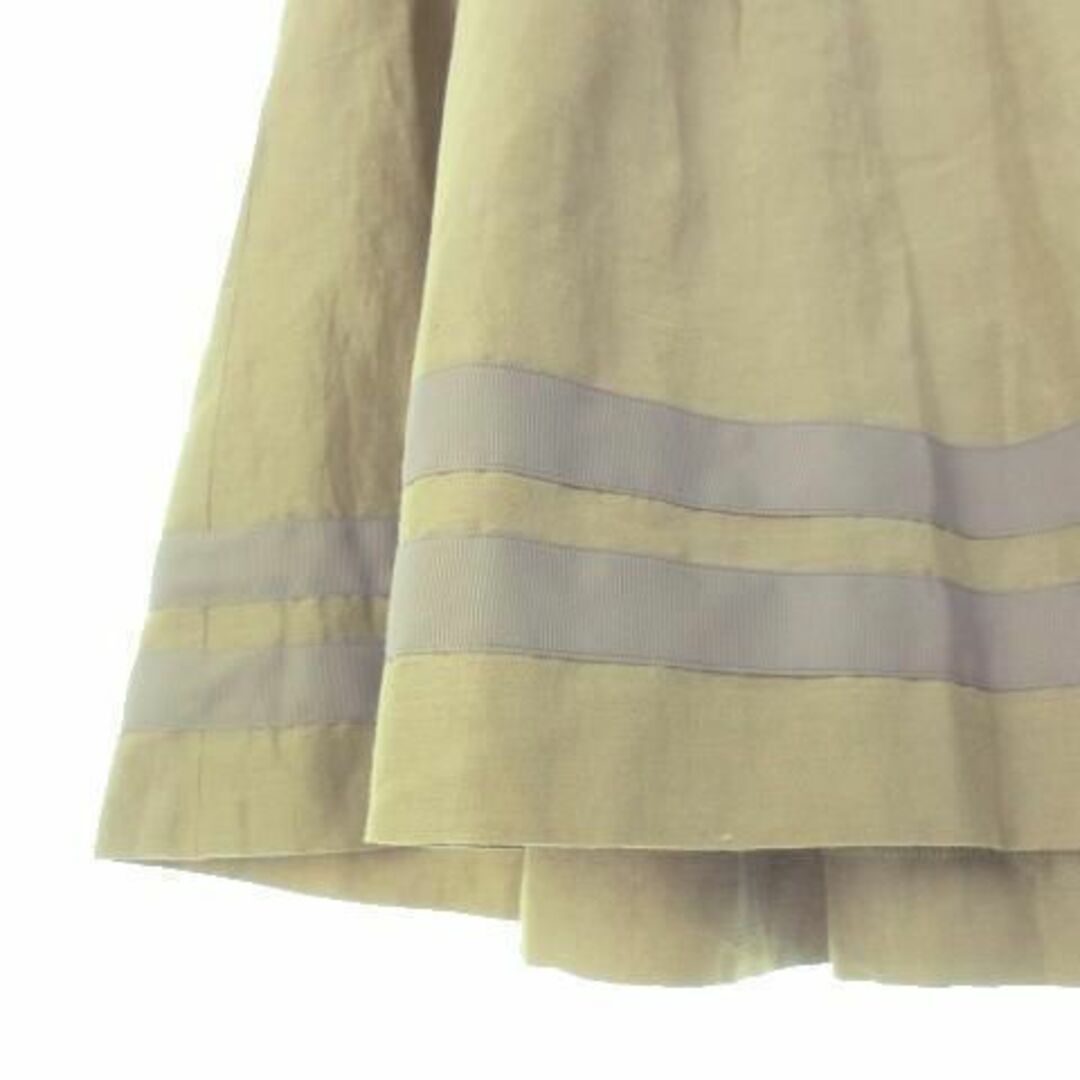 SACRA(サクラ)のサクラ スカート フレア ひざ丈 麻 38 ベージュ 210522AH3A レディースのスカート(ひざ丈スカート)の商品写真