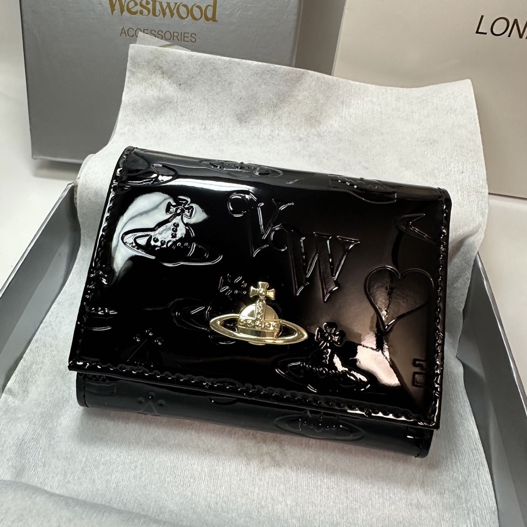 一期一会Vivienne【新品未使用】Vivienne Westwood 折り財布 エナメル ブラック黒