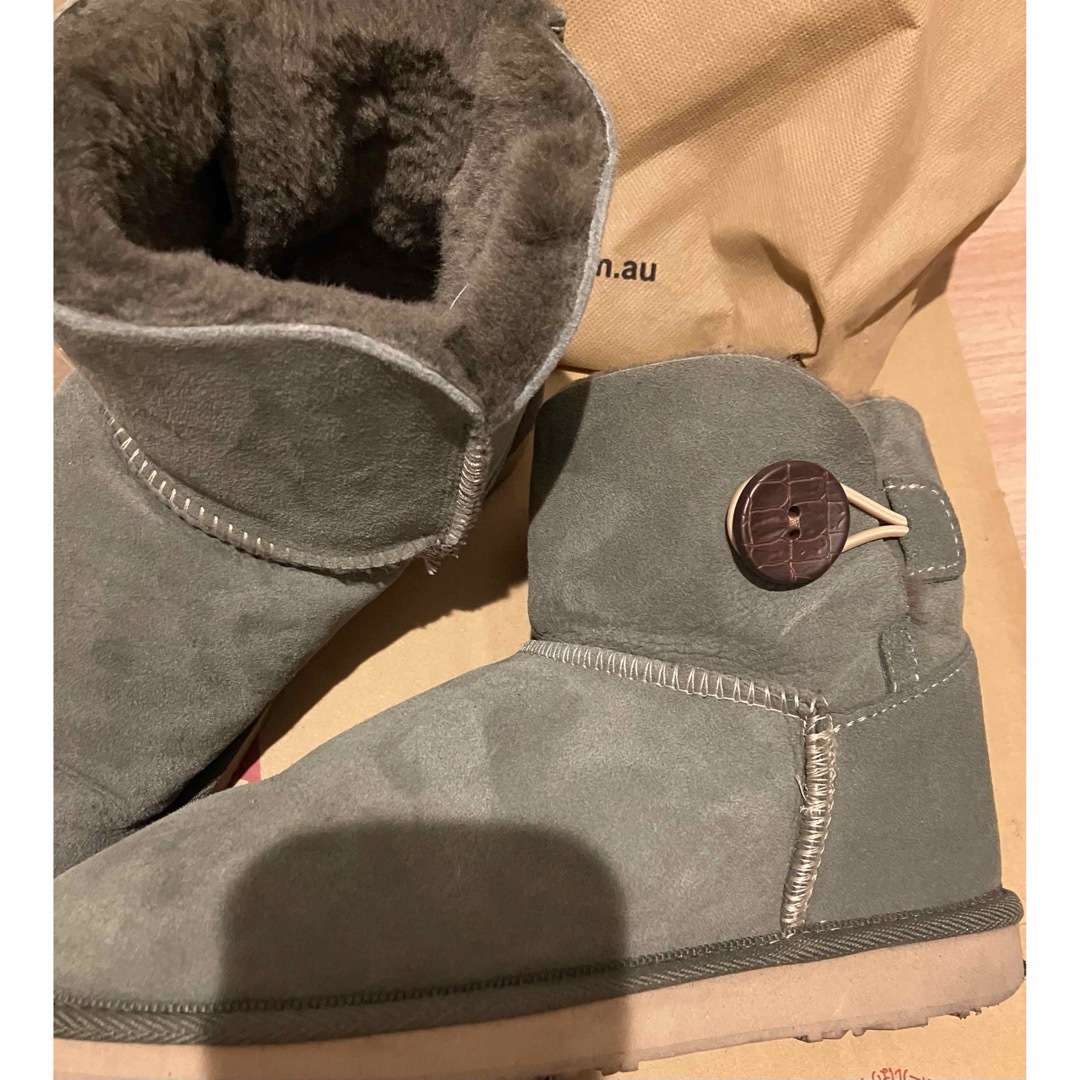 UGG AUSTRALIA(アグオーストラリア)のUGG ムートンブーツ アグ　Australia オーストラリア　インソール付 レディースの靴/シューズ(ブーツ)の商品写真