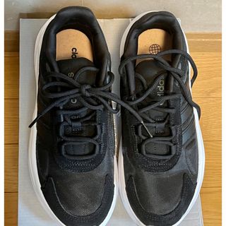 アディダス(adidas)のadidas abozelle(スニーカー)