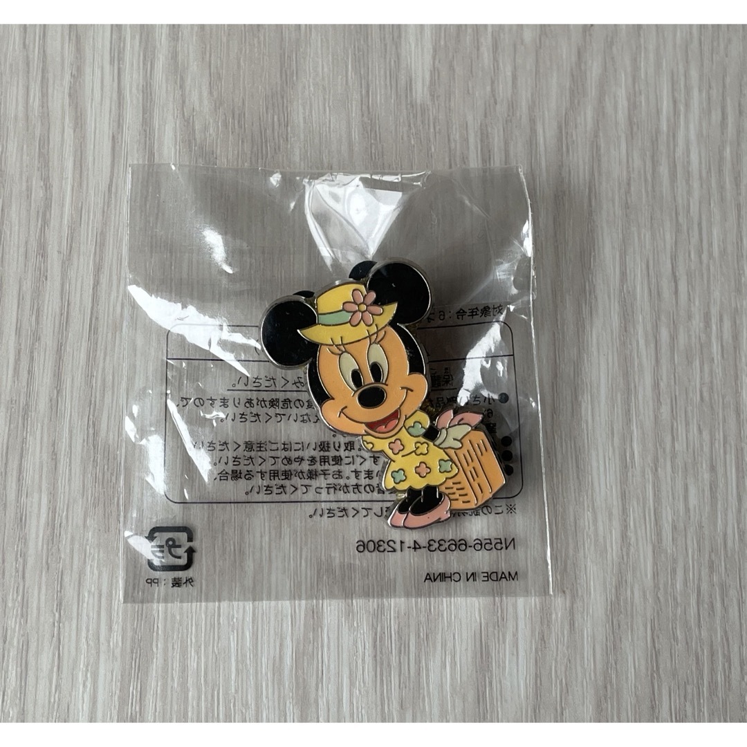 Disney(ディズニー)のディズニー　ピンバッジ エンタメ/ホビーのアニメグッズ(バッジ/ピンバッジ)の商品写真