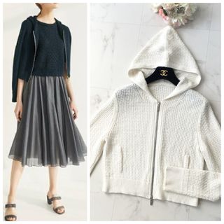 フォクシー定番ニットパーカー　美品40ライトベージュ