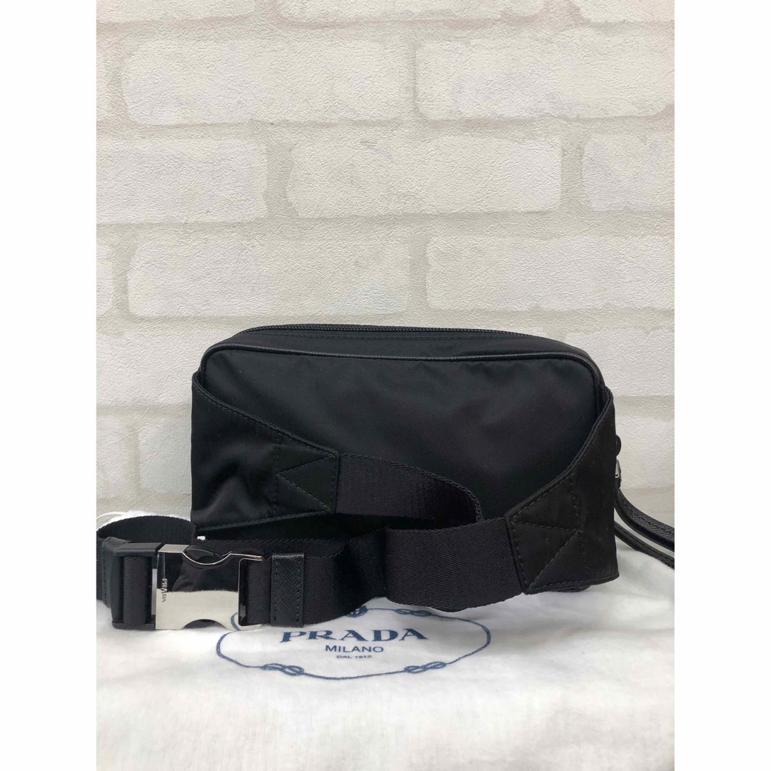 PRADA(プラダ)のPRADA プラダ サフィアーノ テスート ボディバッグ ウエストポーチ 黒 メンズのバッグ(ボディーバッグ)の商品写真