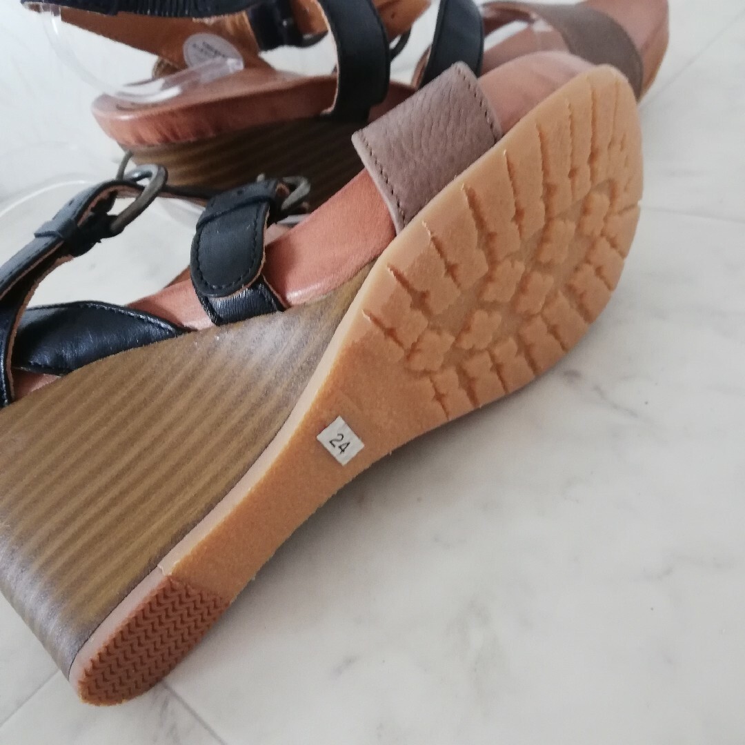 SAYA(サヤ)のSAYA サヤ 本革 ウェッジサンダル 24cm 日本製 レディースの靴/シューズ(サンダル)の商品写真