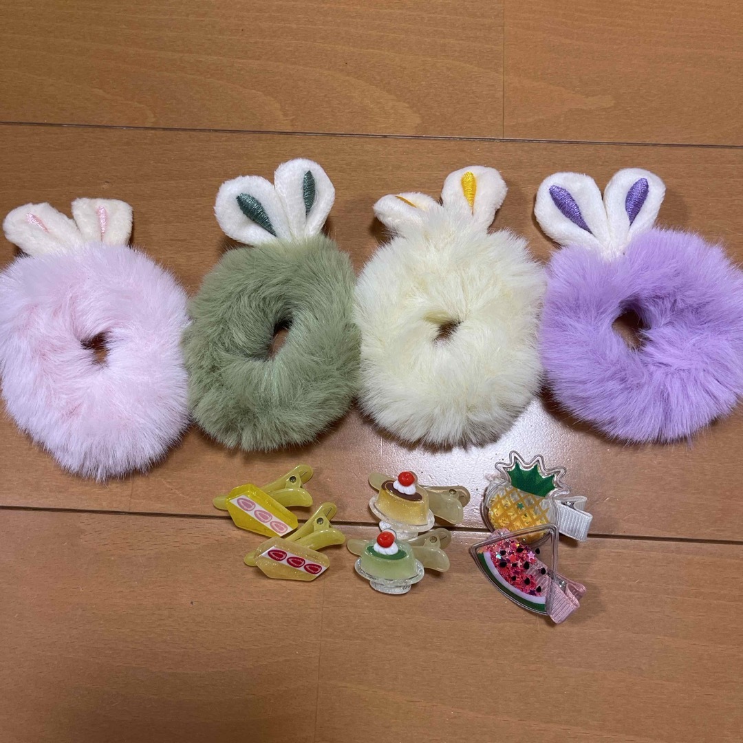 子供ヘアーアクセサリー キッズ/ベビー/マタニティのこども用ファッション小物(その他)の商品写真