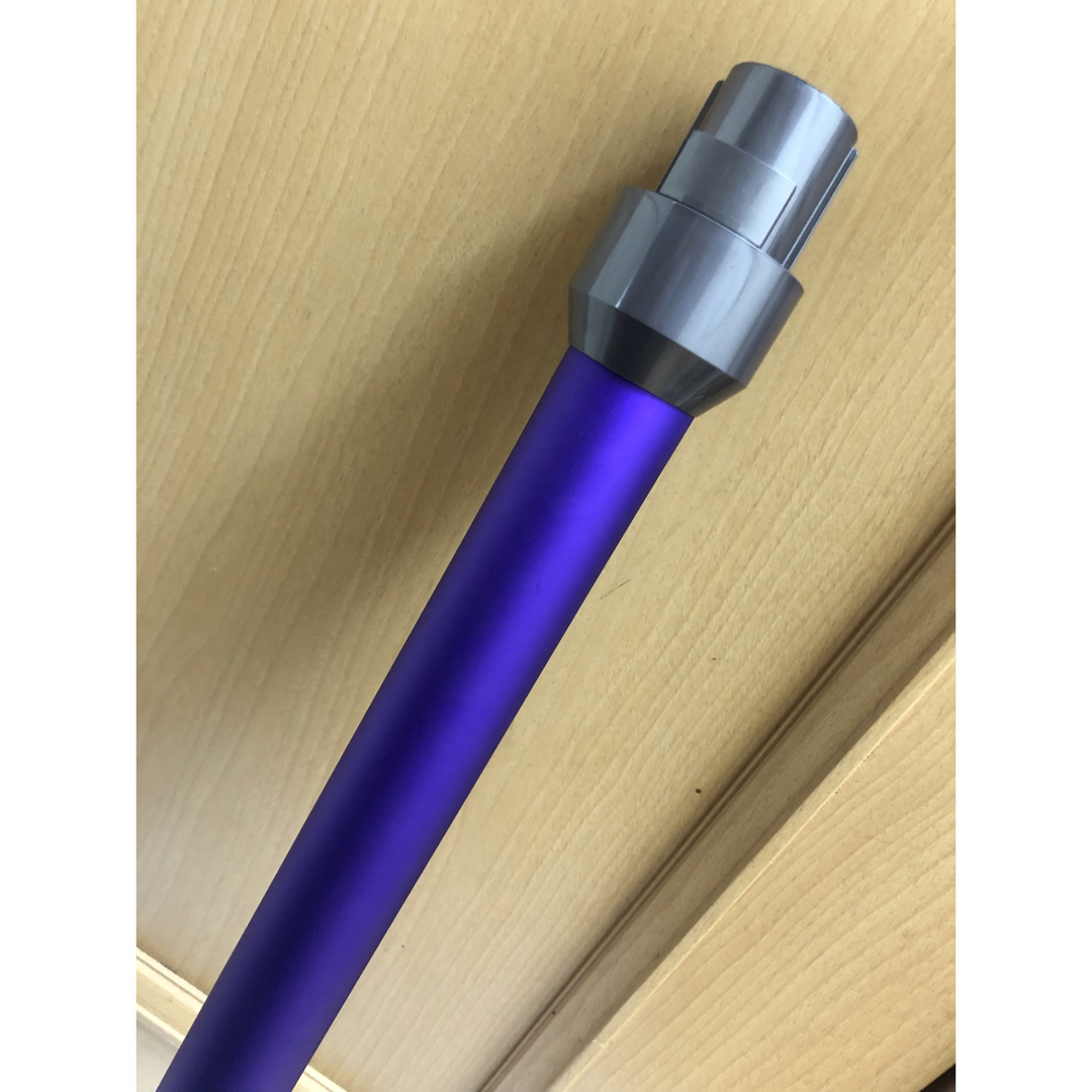 Dyson(ダイソン)のdyson / ダイソンv7 fluffy origin 延長パイプ スマホ/家電/カメラの生活家電(掃除機)の商品写真