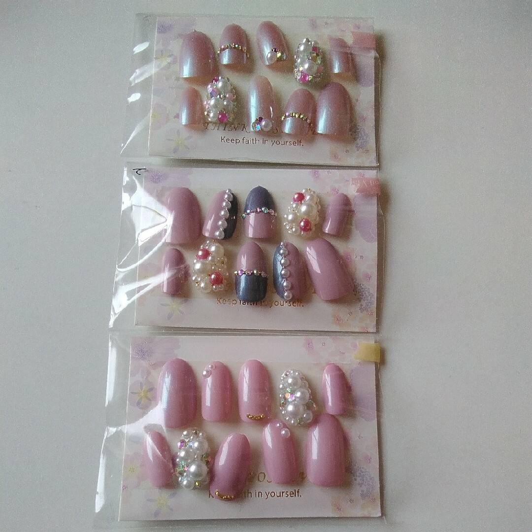 ハンドメイド ネイルチップ 3個セット | フリマアプリ ラクマ