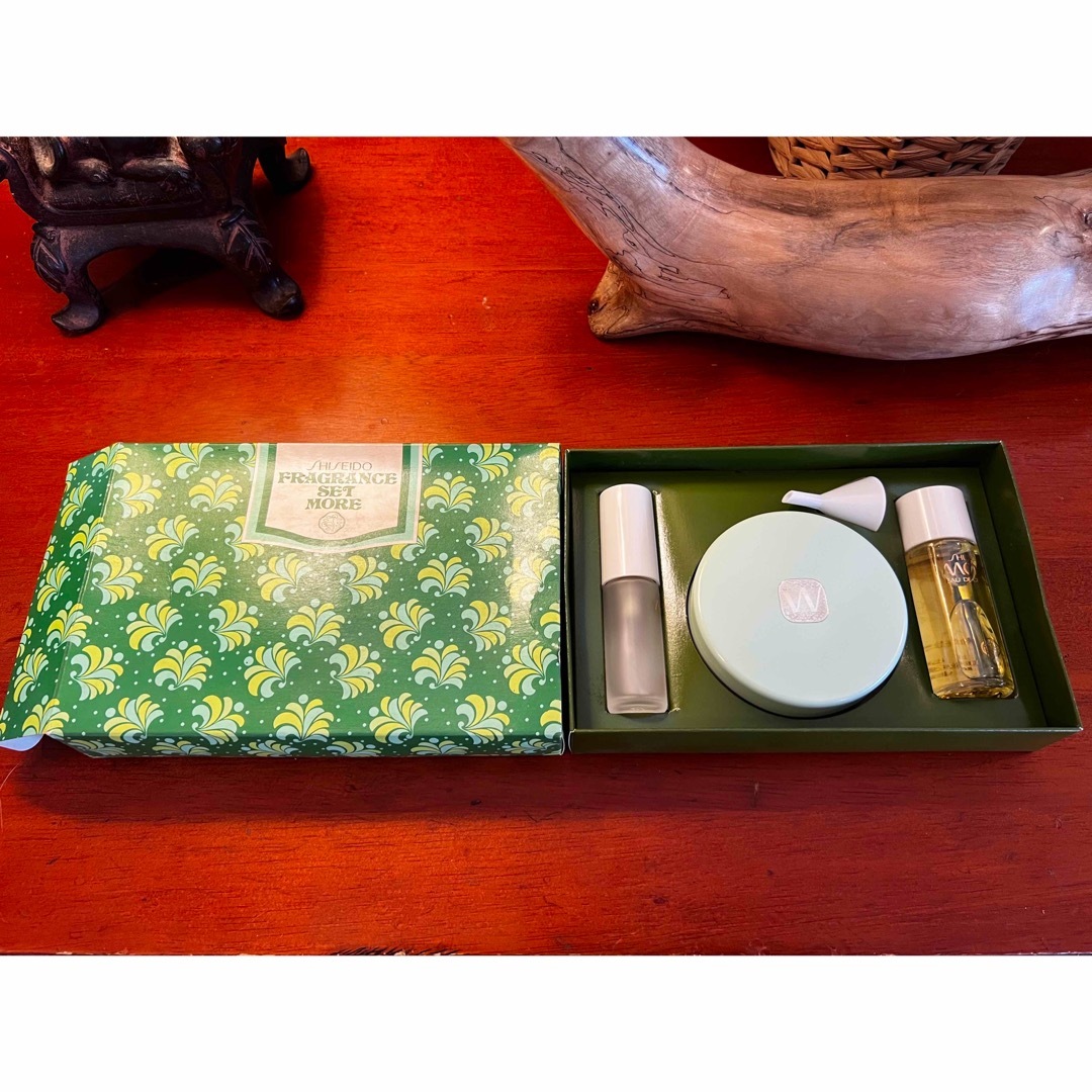 SHISEIDO (資生堂)(シセイドウ)の資生堂フレグランスセット　モア コスメ/美容の香水(香水(女性用))の商品写真