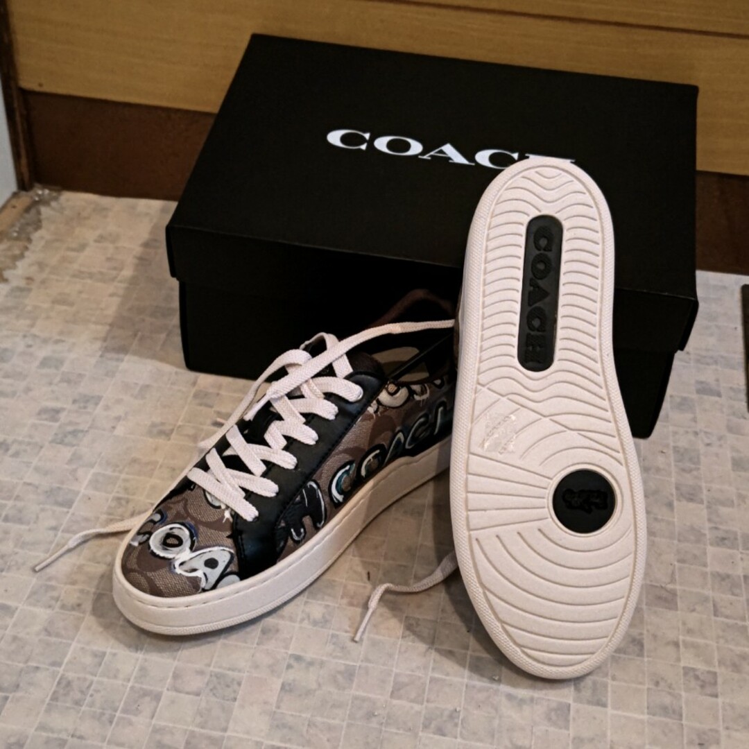 COACH(コーチ)のCOACH✕Mint & Serfクリップ ロー トップスニーカー レディースの靴/シューズ(スニーカー)の商品写真