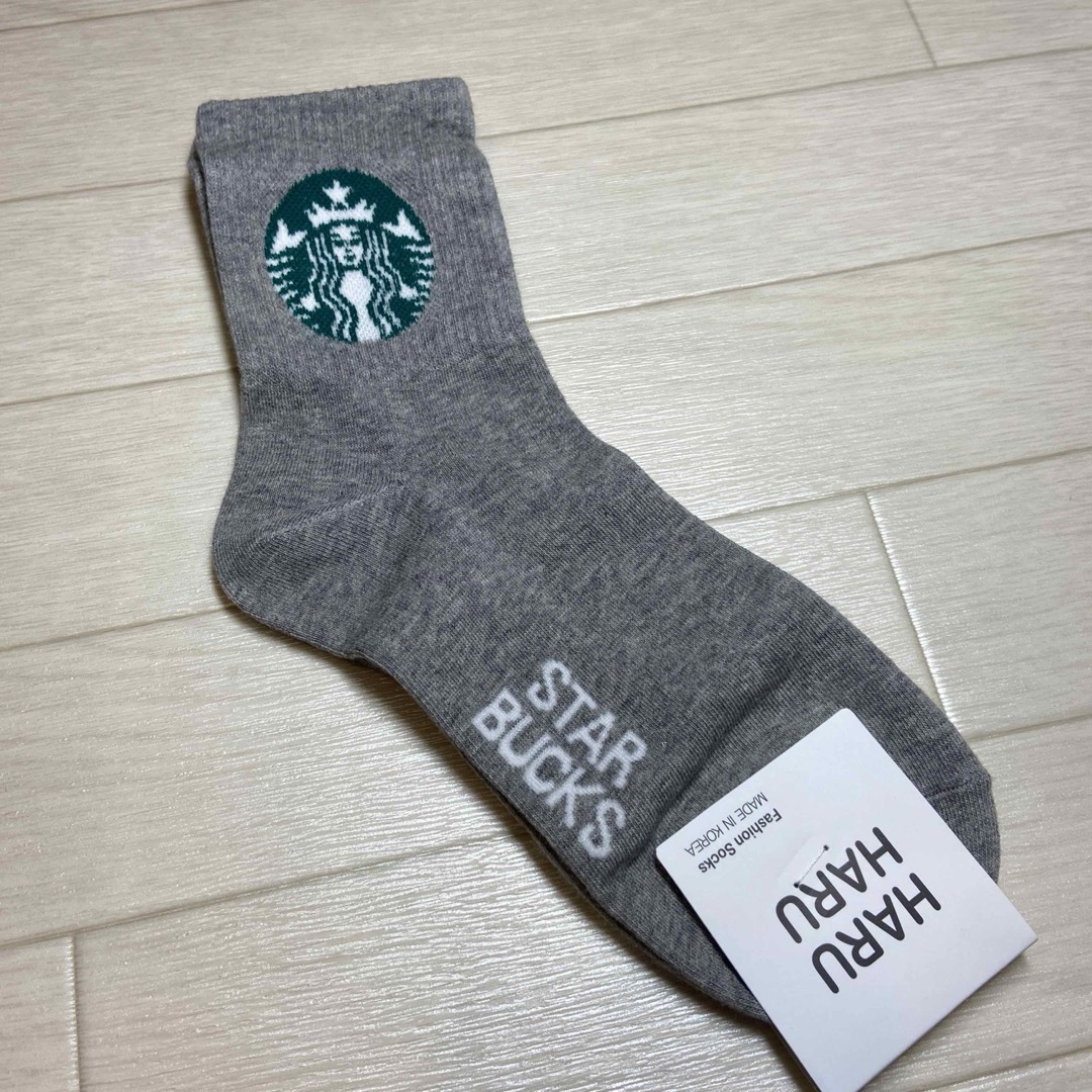 Starbucks(スターバックス)の韓国靴下☆レディースソックス☆スターバックス☆白黒グレー☆３色セット レディースのレッグウェア(ソックス)の商品写真